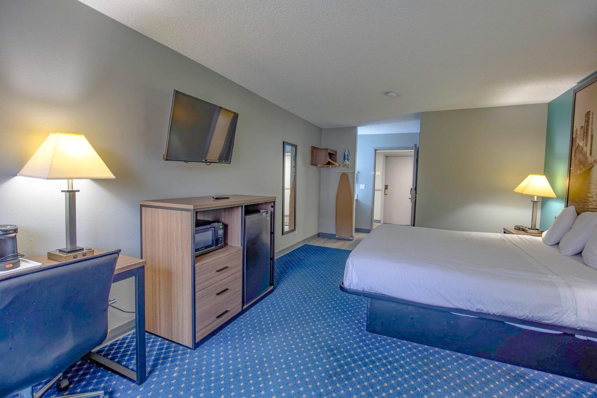 Hotel Super 8 By Wyndham Rockford I-90 Casino District Exterior foto